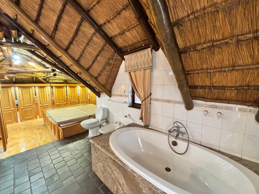 3 Bedroom Property for Sale in Mooivallei Park North West